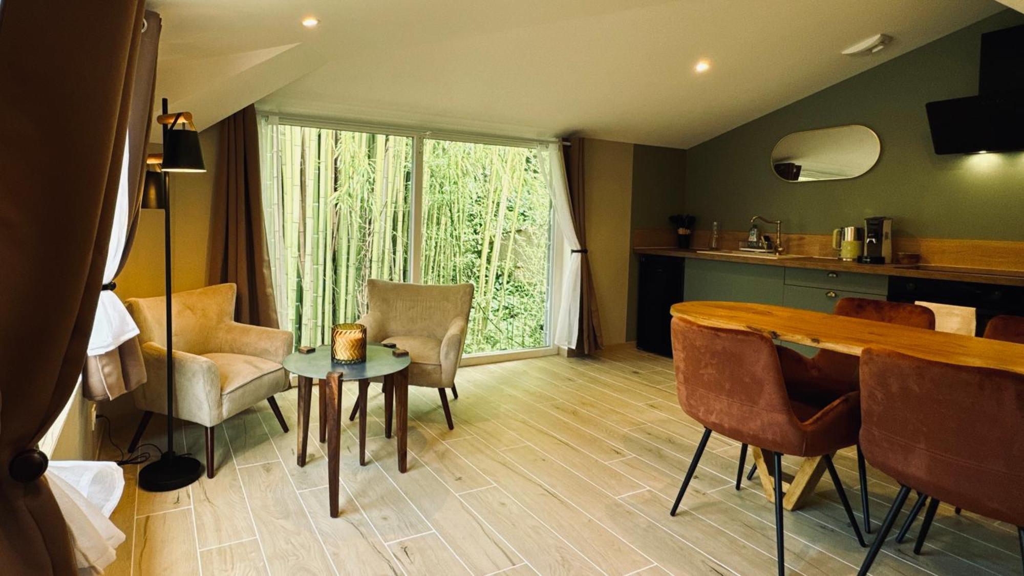 Domaine Kaet Hotel Ratenelle Bilik gambar